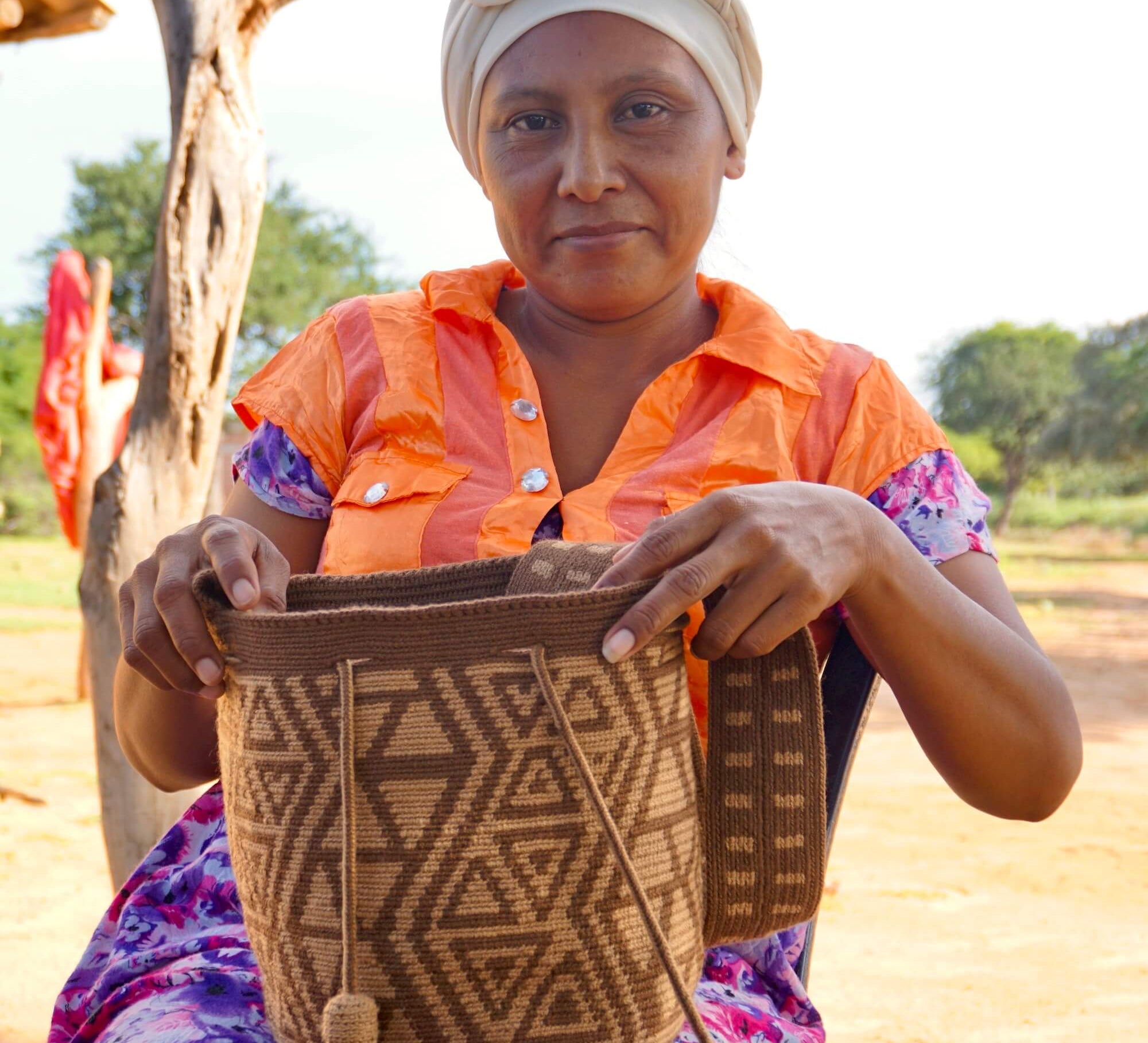 Wayuu weaver from Hiotshy, Mariangela