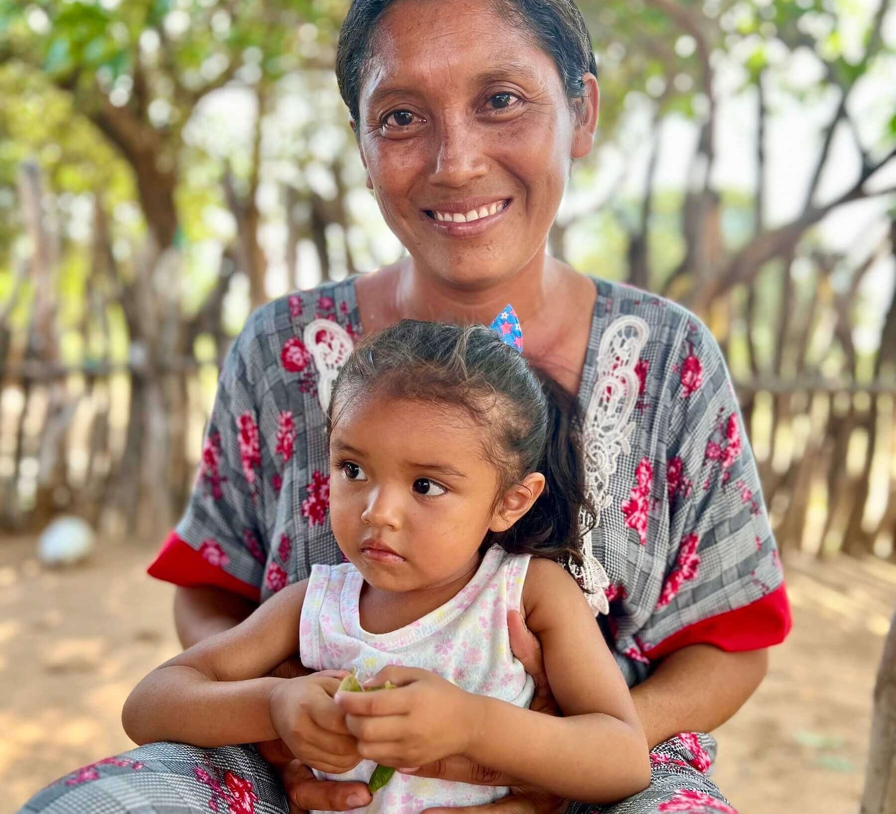 Wayuu artisan from Hiotshy, Paulina Uriana