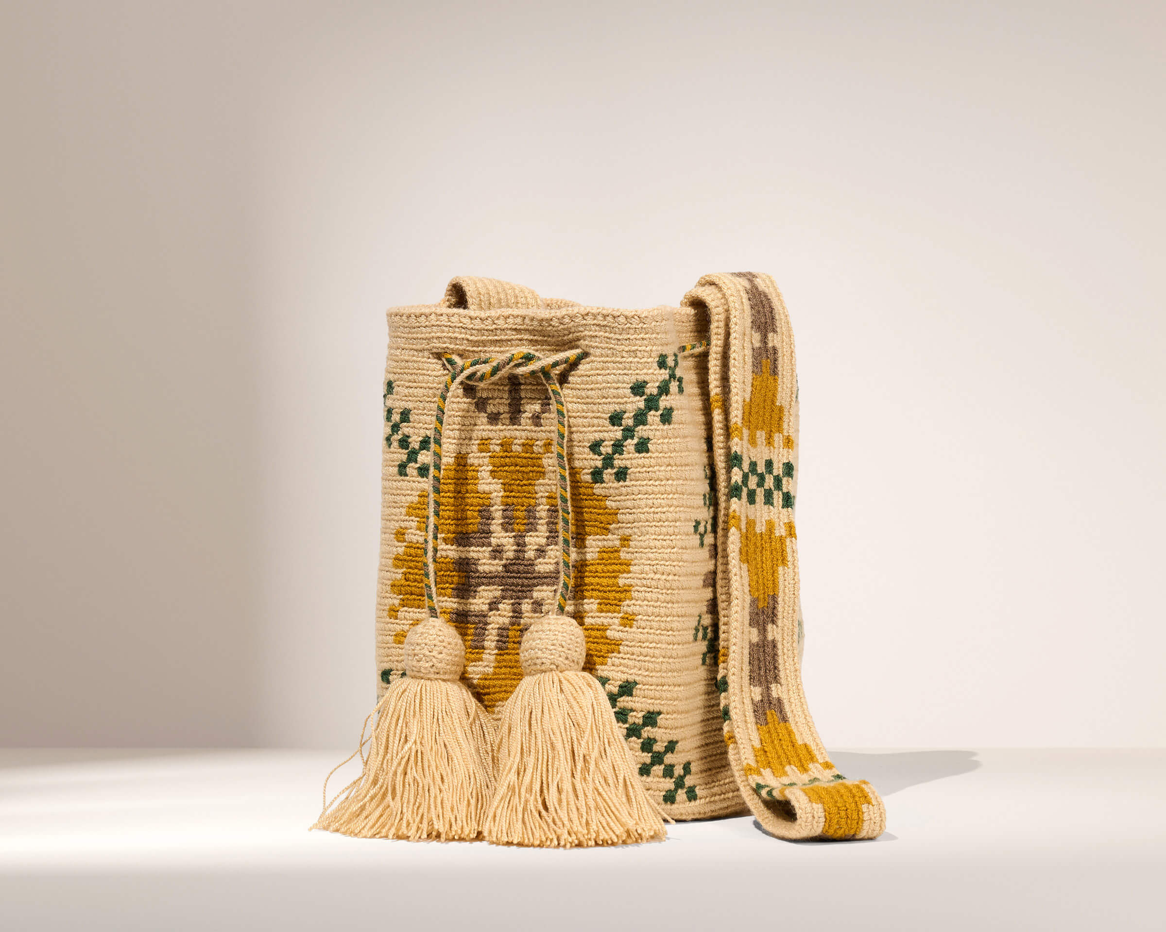 Urraichi – Wayuu Mochila Crossbody Bag